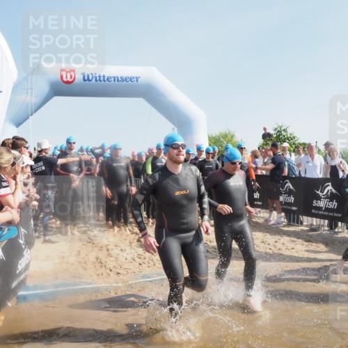 22.06.2025 - Viking Triathlon MichiJ http://msf.ph/oto/8061103 22.06.2025 10:06:27 Schwimmen 18, 24, 36, 117, 153, 168, 186, 192, 261, 298, 385, 450, 487, 535, 606 meine-sportfotos.de
