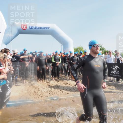 22.06.2025 - Viking Triathlon MichiJ http://msf.ph/oto/8061125 22.06.2025 10:06:28 Schwimmen 18, 24, 36, 117, 153, 168, 186, 192, 261, 298, 385, 450, 487, 535, 606 meine-sportfotos.de