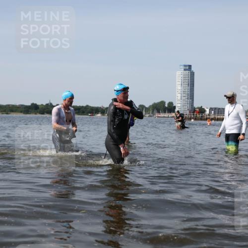 22.06.2025 - Viking Triathlon Michael Strokosch http://msf.ph/oto/8061158 22.06.2025 10:45:25 Schwimmen 68, 102, 108, 466, 503, 605 meine-sportfotos.de