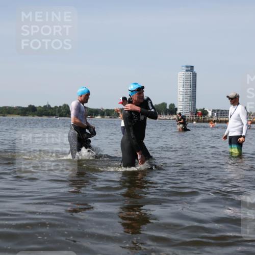 22.06.2025 - Viking Triathlon Michael Strokosch http://msf.ph/oto/8061163 22.06.2025 10:45:25 Schwimmen 68, 102, 108, 466, 503, 605 meine-sportfotos.de