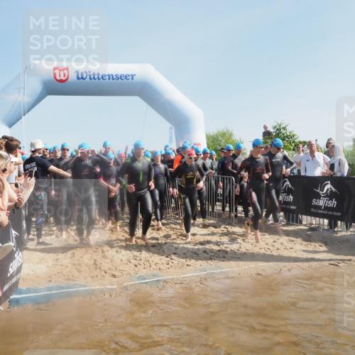 22.06.2025 - Viking Triathlon MichiJ http://msf.ph/oto/8061171 22.06.2025 10:06:36 Schwimmen 44, 74, 93, 109, 159, 168, 186, 205, 219, 261, 358, 376, 450, 606, 625 meine-sportfotos.de