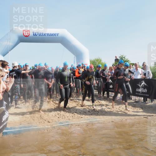 22.06.2025 - Viking Triathlon MichiJ http://msf.ph/oto/8061186 22.06.2025 10:06:36 Schwimmen 44, 74, 93, 109, 159, 168, 186, 205, 219, 261, 358, 376, 450, 606, 625 meine-sportfotos.de