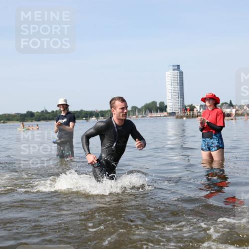 22.06.2025 - Viking Triathlon Michael Strokosch http://msf.ph/oto/8061203 22.06.2025 10:25:01 Schwimmen 4, 521 meine-sportfotos.de