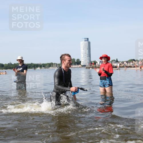 22.06.2025 - Viking Triathlon Michael Strokosch http://msf.ph/oto/8061209 22.06.2025 10:25:02 Schwimmen 4, 521 meine-sportfotos.de