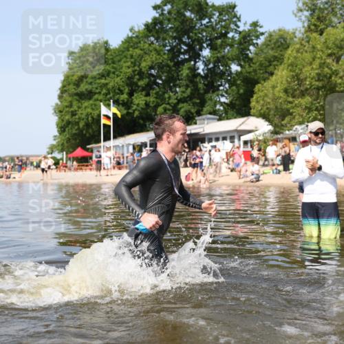 22.06.2025 - Viking Triathlon Michael Strokosch http://msf.ph/oto/8061233 22.06.2025 10:25:03 Schwimmen 4, 521 meine-sportfotos.de