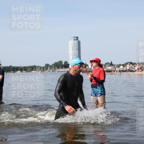 22.06.2025 - Viking Triathlon Michael Strokosch http://msf.ph/oto/8061267 22.06.2025 10:25:22 Schwimmen 122, 641 meine-sportfotos.de