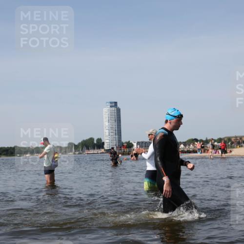 22.06.2025 - Viking Triathlon Michael Strokosch http://msf.ph/oto/8061270 22.06.2025 10:45:42 Schwimmen 95, 197, 360, 425, 466, 519 meine-sportfotos.de