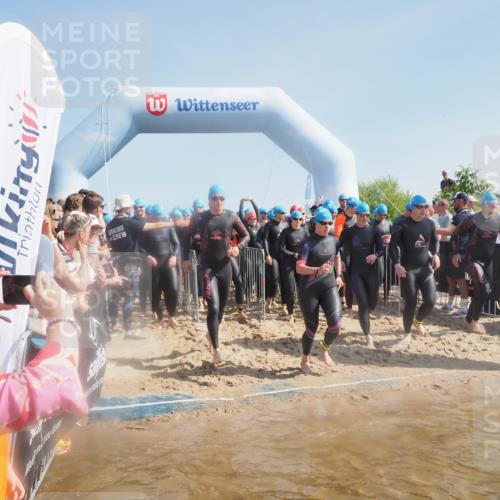22.06.2025 - Viking Triathlon MichiJ http://msf.ph/oto/8061271 22.06.2025 10:06:42 Schwimmen 44, 74, 93, 109, 159, 165, 205, 217, 219, 257, 282, 358, 376, 501, 625 meine-sportfotos.de