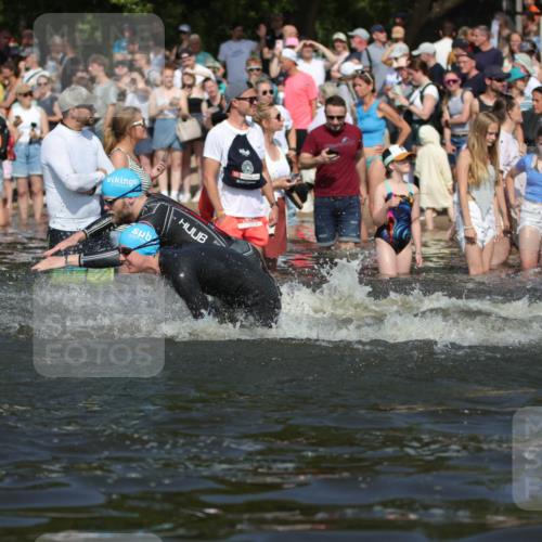 22.06.2025 - Viking Triathlon H.Heesch http://msf.ph/oto/8061272 22.06.2025 10:03:51 Schwimmen 26, 54, 77, 108, 157, 215, 242, 296, 336, 383, 396, 451, 456, 495, 648 meine-sportfotos.de