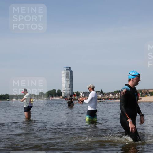 22.06.2025 - Viking Triathlon Michael Strokosch http://msf.ph/oto/8061274 22.06.2025 10:45:43 Schwimmen 95, 197, 360, 425, 466, 519 meine-sportfotos.de