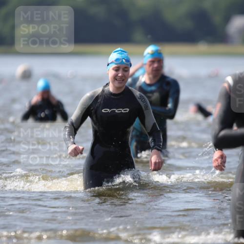 22.06.2025 - Viking Triathlon H.Heesch http://msf.ph/oto/8061304 22.06.2025 10:40:16 Schwimmen 228, 248, 254, 291, 375, 379, 385, 394, 487, 511, 517, 553 meine-sportfotos.de