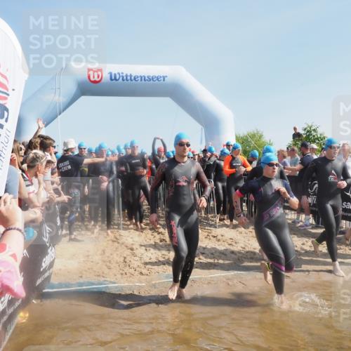22.06.2025 - Viking Triathlon MichiJ http://msf.ph/oto/8061310 22.06.2025 10:06:42 Schwimmen 44, 74, 93, 109, 159, 165, 205, 217, 219, 257, 282, 358, 376, 501, 625 meine-sportfotos.de