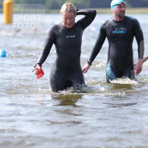 22.06.2025 - Viking Triathlon H.Heesch http://msf.ph/oto/8061373 22.06.2025 10:40:35 Schwimmen 44, 228, 235, 239, 254, 266, 275, 291, 325, 361, 462, 511, 514, 530, 556, 644, 655, 657 meine-sportfotos.de