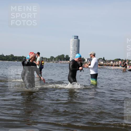 22.06.2025 - Viking Triathlon Michael Strokosch http://msf.ph/oto/8061393 22.06.2025 10:46:03 Schwimmen 144, 217, 342, 372, 468, 525, 615, 621, 633, 647 meine-sportfotos.de