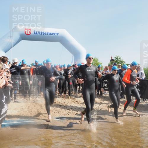 22.06.2025 - Viking Triathlon MichiJ http://msf.ph/oto/8061398 22.06.2025 10:06:47 Schwimmen 44, 66, 74, 159, 165, 217, 219, 257, 282, 290, 318, 337, 501, 525, 625 meine-sportfotos.de