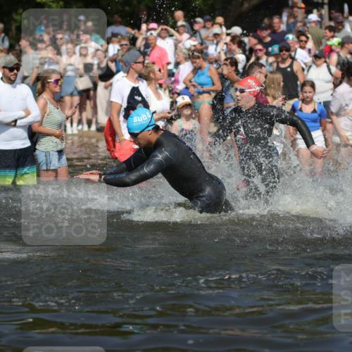 22.06.2025 - Viking Triathlon H.Heesch http://msf.ph/oto/8061410 22.06.2025 10:04:01 Schwimmen 54, 215, 220, 240, 242, 313, 315, 336, 370, 383, 433, 448, 614, 639, 657 meine-sportfotos.de
