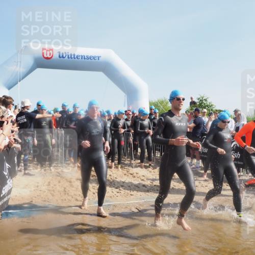 22.06.2025 - Viking Triathlon MichiJ http://msf.ph/oto/8061413 22.06.2025 10:06:47 Schwimmen 44, 66, 74, 159, 165, 217, 219, 257, 282, 290, 318, 337, 501, 525, 625 meine-sportfotos.de