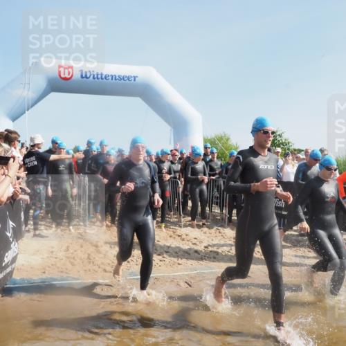 22.06.2025 - Viking Triathlon MichiJ http://msf.ph/oto/8061423 22.06.2025 10:06:47 Schwimmen 44, 66, 74, 159, 165, 217, 219, 257, 282, 290, 318, 337, 501, 525, 625 meine-sportfotos.de