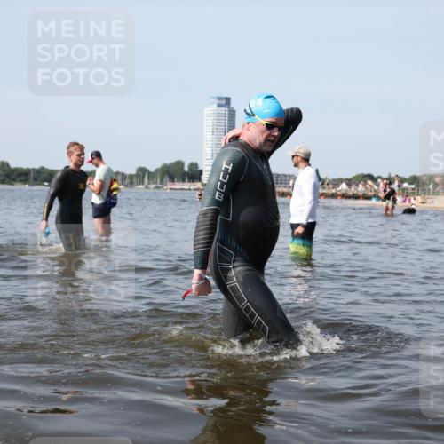 22.06.2025 - Viking Triathlon Michael Strokosch http://msf.ph/oto/8061436 22.06.2025 10:46:12 Schwimmen 121, 144, 213, 217, 225, 342, 406, 525, 647 meine-sportfotos.de