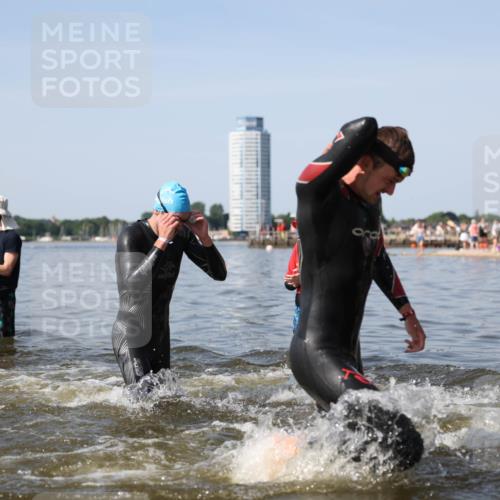 22.06.2025 - Viking Triathlon Michael Strokosch http://msf.ph/oto/8061476 22.06.2025 10:25:47 Schwimmen 2, 10, 49, 420, 455, 485, 544, 557 meine-sportfotos.de