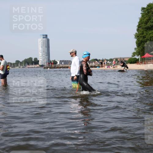 22.06.2025 - Viking Triathlon Michael Strokosch http://msf.ph/oto/8061545 22.06.2025 10:46:27 Schwimmen 60, 213, 225, 333, 406, 479 meine-sportfotos.de