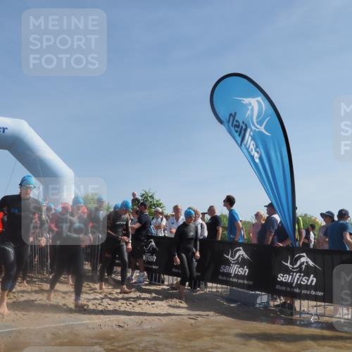 22.06.2025 - Viking Triathlon MichiJ http://msf.ph/oto/8061556 22.06.2025 10:06:56 Schwimmen 66, 183, 244, 290, 318, 321, 337, 369, 467, 468, 479, 494, 498, 525, 533 meine-sportfotos.de