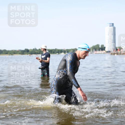 22.06.2025 - Viking Triathlon Michael Strokosch http://msf.ph/oto/8061563 22.06.2025 10:25:57 Schwimmen 10, 49, 455, 557, 617, 642 meine-sportfotos.de