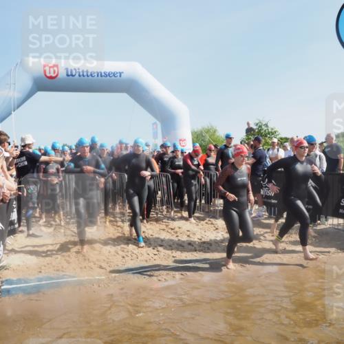 22.06.2025 - Viking Triathlon MichiJ http://msf.ph/oto/8061605 22.06.2025 10:07:01 Schwimmen 64, 183, 244, 321, 328, 369, 431, 467, 468, 479, 494, 498, 533, 631, 649 meine-sportfotos.de