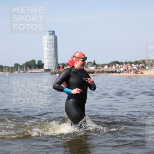 22.06.2025 - Viking Triathlon Michael Strokosch http://msf.ph/oto/8061615 22.06.2025 10:26:02 Schwimmen 9, 49, 617, 642 meine-sportfotos.de
