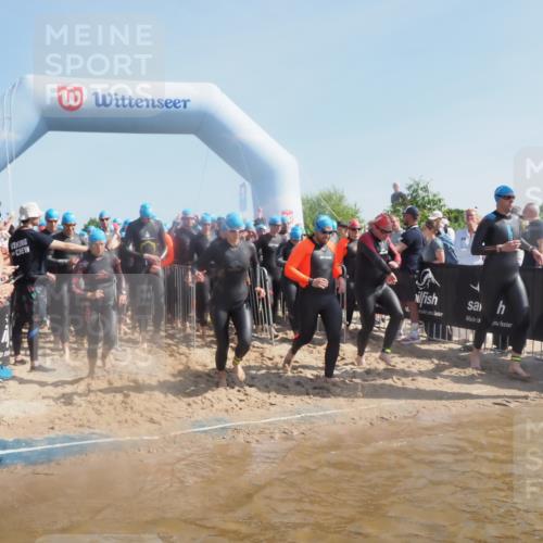 22.06.2025 - Viking Triathlon MichiJ http://msf.ph/oto/8061685 22.06.2025 10:07:06 Schwimmen 64, 123, 190, 244, 328, 369, 402, 431, 467, 494, 498, 519, 607, 631, 649 meine-sportfotos.de