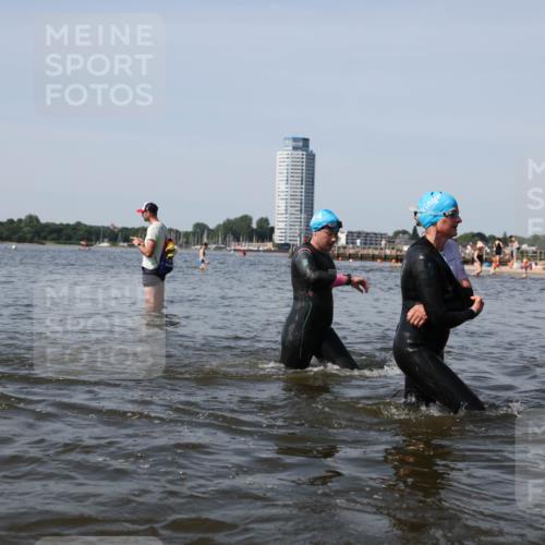 22.06.2025 - Viking Triathlon Michael Strokosch http://msf.ph/oto/8061687 22.06.2025 10:46:45 Schwimmen 143, 206, 333, 479, 498, 515 meine-sportfotos.de