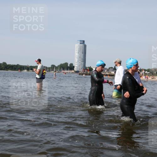 22.06.2025 - Viking Triathlon Michael Strokosch http://msf.ph/oto/8061690 22.06.2025 10:46:45 Schwimmen 143, 206, 333, 479, 498, 515 meine-sportfotos.de
