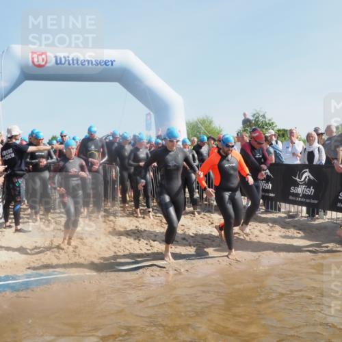 22.06.2025 - Viking Triathlon MichiJ http://msf.ph/oto/8061709 22.06.2025 10:07:06 Schwimmen 64, 123, 190, 244, 328, 369, 402, 431, 467, 494, 498, 519, 607, 631, 649 meine-sportfotos.de