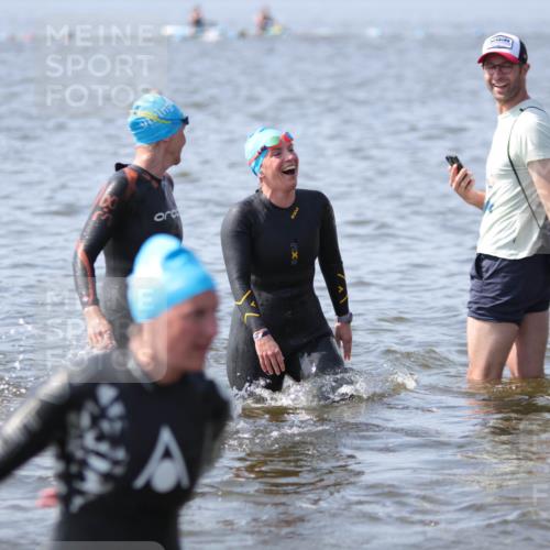 22.06.2025 - Viking Triathlon H.Heesch http://msf.ph/oto/8061720 22.06.2025 10:42:23 Schwimmen 16, 55, 65, 192, 281, 290, 318, 326, 427, 460, 465 meine-sportfotos.de