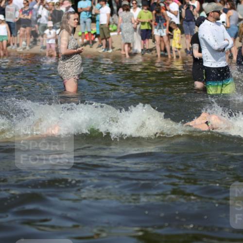 22.06.2025 - Viking Triathlon H.Heesch http://msf.ph/oto/8061721 22.06.2025 10:04:23 Schwimmen 115, 141, 142, 185, 195, 209, 239, 253, 276, 335, 377, 408, 419, 447, 493 meine-sportfotos.de