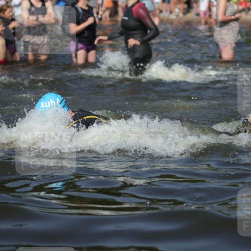 22.06.2025 - Viking Triathlon H.Heesch http://msf.ph/oto/8061745 22.06.2025 10:04:25 Schwimmen 115, 146, 195, 209, 239, 253, 335, 375, 377, 408, 419, 447, 457, 506, 629 meine-sportfotos.de
