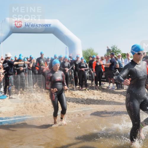 22.06.2025 - Viking Triathlon MichiJ http://msf.ph/oto/8061774 22.06.2025 10:07:07 Schwimmen 64, 123, 190, 244, 328, 369, 402, 431, 467, 494, 498, 519, 607, 631, 649 meine-sportfotos.de