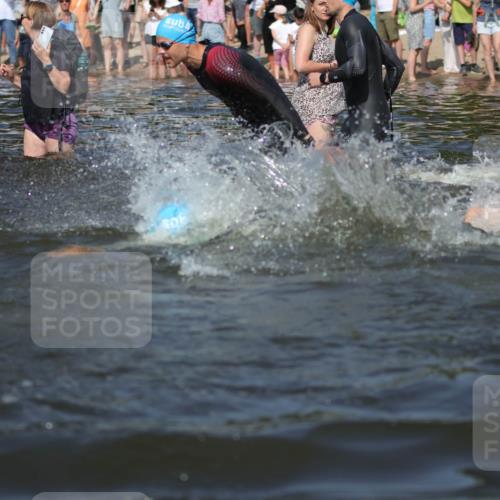 22.06.2025 - Viking Triathlon H.Heesch http://msf.ph/oto/8061778 22.06.2025 10:04:28 Schwimmen 115, 146, 195, 209, 238, 239, 253, 335, 375, 377, 408, 419, 447, 457, 506, 629, 662 meine-sportfotos.de