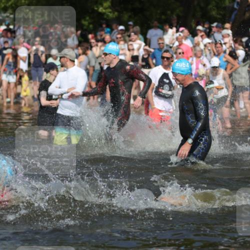 22.06.2025 - Viking Triathlon H.Heesch http://msf.ph/oto/8061781 22.06.2025 10:04:30 Schwimmen 146, 195, 209, 238, 239, 327, 335, 375, 377, 419, 447, 457, 482, 506, 514, 629, 662 meine-sportfotos.de