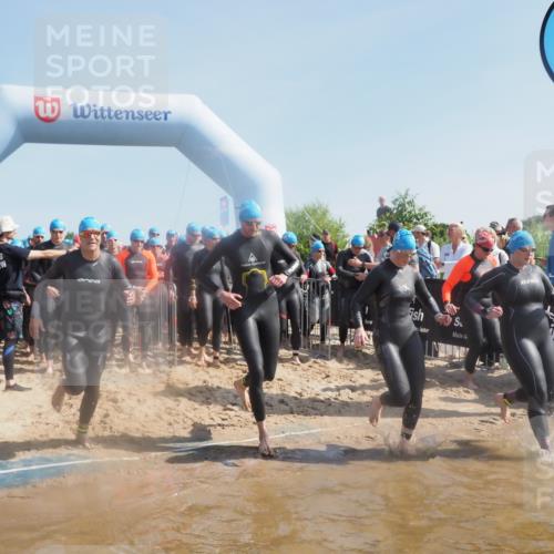 22.06.2025 - Viking Triathlon MichiJ http://msf.ph/oto/8061822 22.06.2025 10:07:11 Schwimmen 64, 123, 190, 201, 202, 223, 328, 402, 431, 463, 519, 607, 631, 637, 649 meine-sportfotos.de