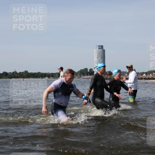 22.06.2025 - Viking Triathlon Michael Strokosch http://msf.ph/oto/8061824 22.06.2025 10:47:20 Schwimmen 51, 74, 76, 267, 421, 547 meine-sportfotos.de