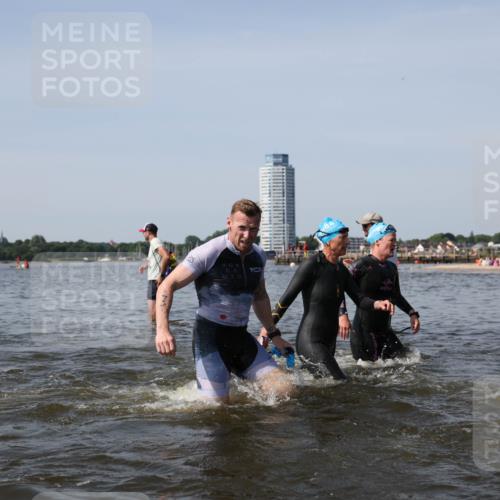 22.06.2025 - Viking Triathlon Michael Strokosch http://msf.ph/oto/8061828 22.06.2025 10:47:20 Schwimmen 51, 74, 76, 267, 421, 547 meine-sportfotos.de