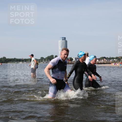 22.06.2025 - Viking Triathlon Michael Strokosch http://msf.ph/oto/8061835 22.06.2025 10:47:20 Schwimmen 51, 74, 76, 267, 421, 547 meine-sportfotos.de
