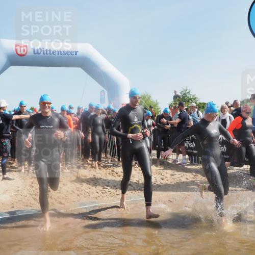 22.06.2025 - Viking Triathlon MichiJ http://msf.ph/oto/8061842 22.06.2025 10:07:12 Schwimmen 64, 123, 190, 201, 202, 223, 328, 402, 431, 463, 519, 607, 631, 637, 649 meine-sportfotos.de