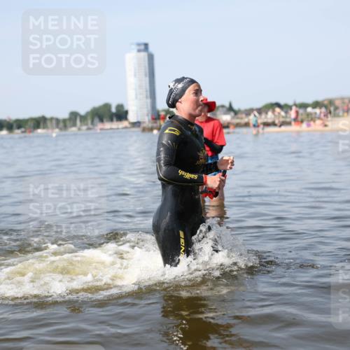 22.06.2025 - Viking Triathlon Michael Strokosch http://msf.ph/oto/8061847 22.06.2025 10:26:58 Schwimmen 52, 81, 145, 288, 610, 623, 661 meine-sportfotos.de