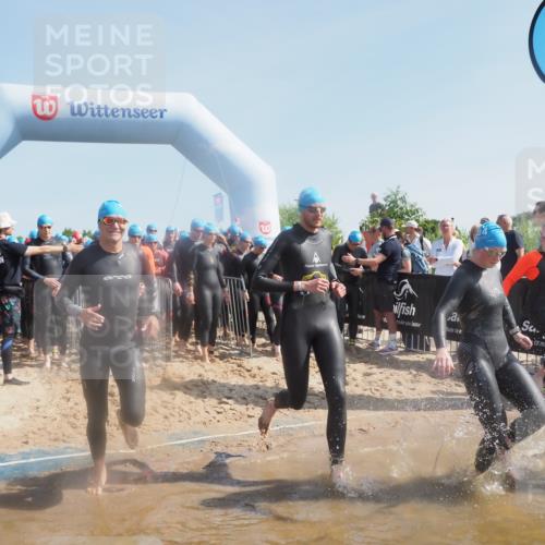 22.06.2025 - Viking Triathlon MichiJ http://msf.ph/oto/8061849 22.06.2025 10:07:12 Schwimmen 64, 123, 190, 201, 202, 223, 328, 402, 431, 463, 519, 607, 631, 637, 649 meine-sportfotos.de