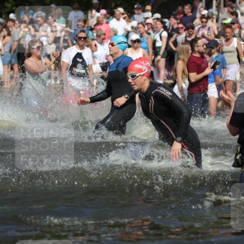 22.06.2025 - Viking Triathlon H.Heesch http://msf.ph/oto/8061850 22.06.2025 10:04:36 Schwimmen 55, 85, 146, 238, 245, 327, 375, 428, 457, 482, 506, 514, 550, 629, 662 meine-sportfotos.de