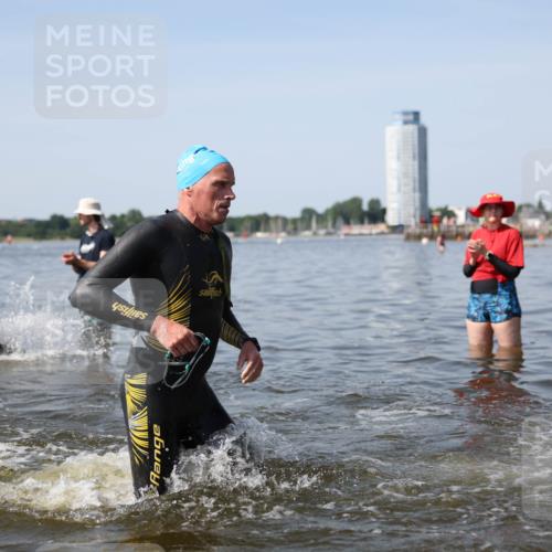 22.06.2025 - Viking Triathlon Michael Strokosch http://msf.ph/oto/8061859 22.06.2025 10:27:00 Schwimmen 52, 81, 145, 288, 623, 661 meine-sportfotos.de