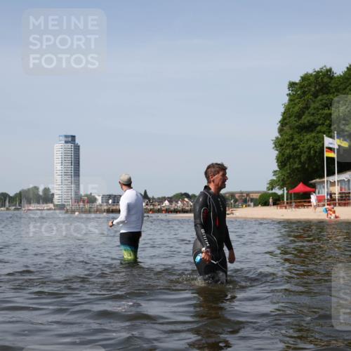 22.06.2025 - Viking Triathlon Michael Strokosch http://msf.ph/oto/8061874 22.06.2025 10:47:31 Schwimmen 23, 71, 76, 183, 261, 267, 547, 606 meine-sportfotos.de