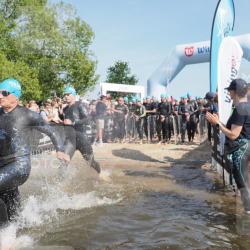 22.06.2025 - Viking Triathlon KatJ http://msf.ph/oto/8061882 22.06.2025 10:01:14 Schwimmen 38, 53, 131, 147, 173, 214, 284, 287, 311, 330, 341, 443, 444, 488, 643 meine-sportfotos.de